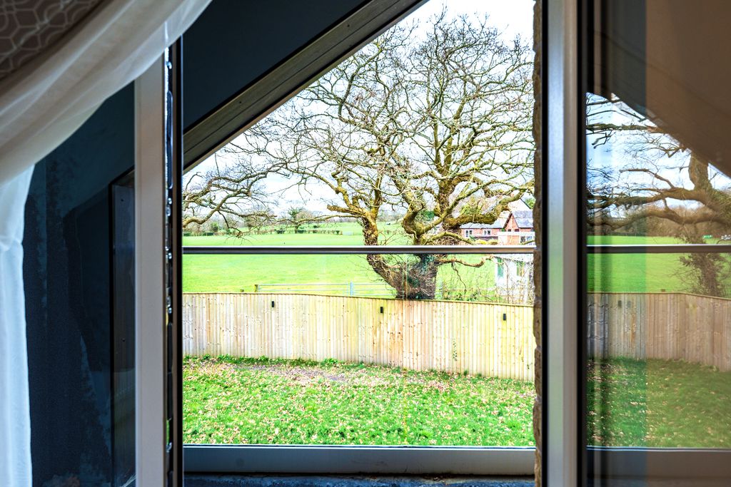 6 Barn Croft Hoghton